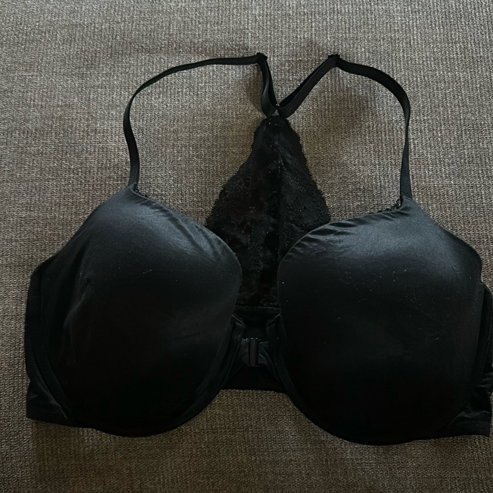 36DDD Victoria’s Secret Bra